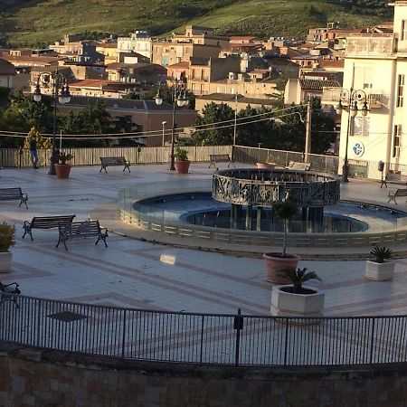 Fontana Di Li Rosi Apartamento Campofranco Exterior foto